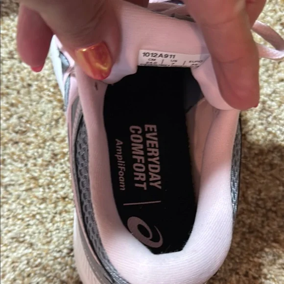 Asics Gel-Contend 4 Gray and Pink Sneakers - Picture 4 of 5